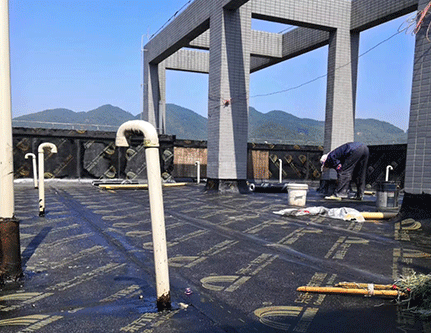 楊家(jiā)坪優質屋麵漏(lòu)水(shuǐ)維修報價